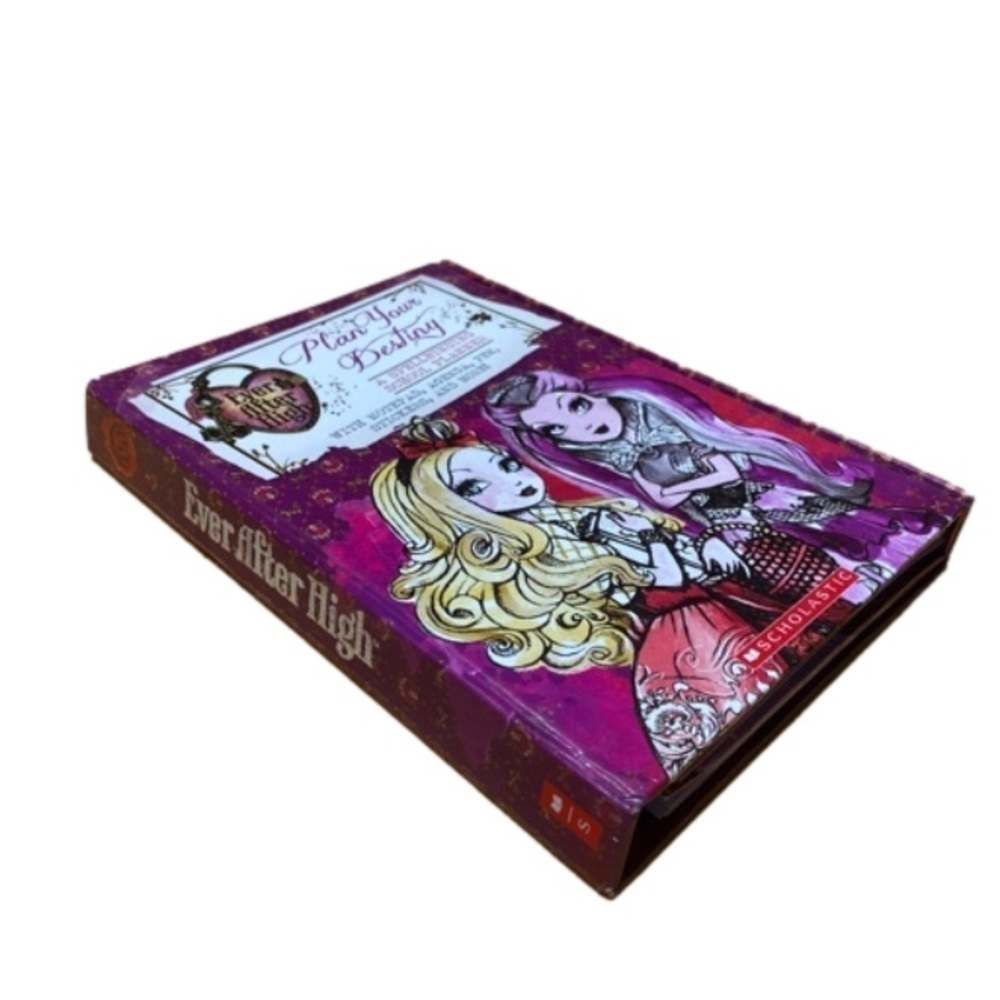 Ever After High A  Spellbinding School Planner